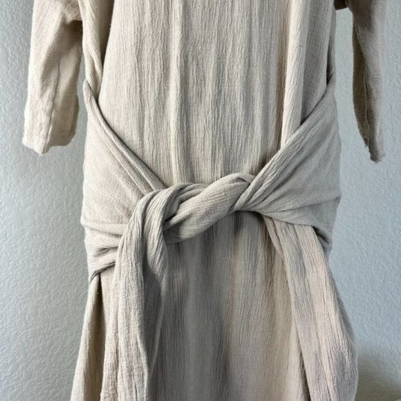 Miranda Bennett Knot Midi Dress - Picture 3 of 7